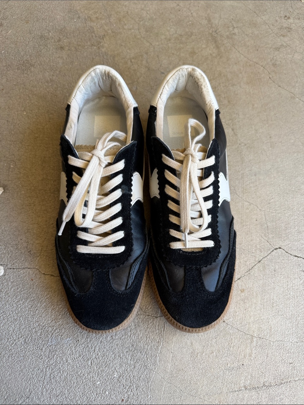 Dolce Vita Notice Sneakers- Black/ Cream Leather/ Suede